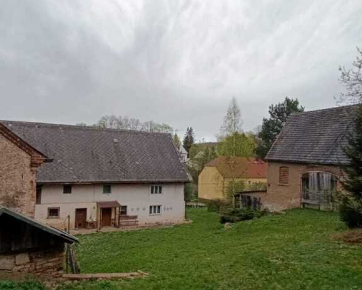 Dom Sprzedaż Strzyżowiec