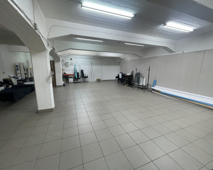 Building Magazyn Jelenia Góra Ludwika Waryńskiego