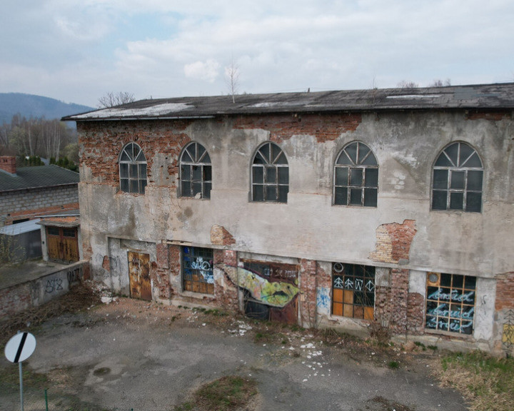 Building Magazyn Jelenia Góra Cieplice Śląskie-Zdrój