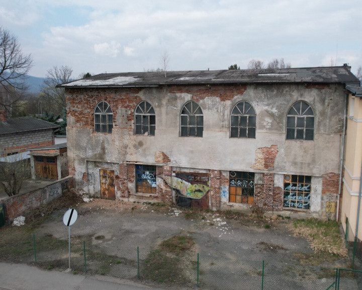 Building Magazyn Jelenia Góra Cieplice Śląskie-Zdrój